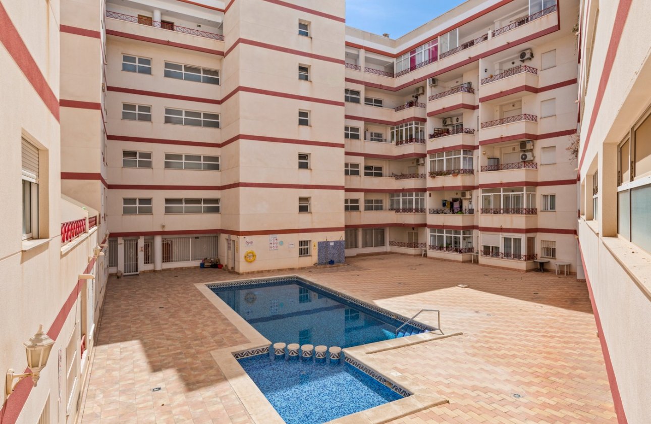 Resale - Apartment -
Torrevieja - Costa Blanca