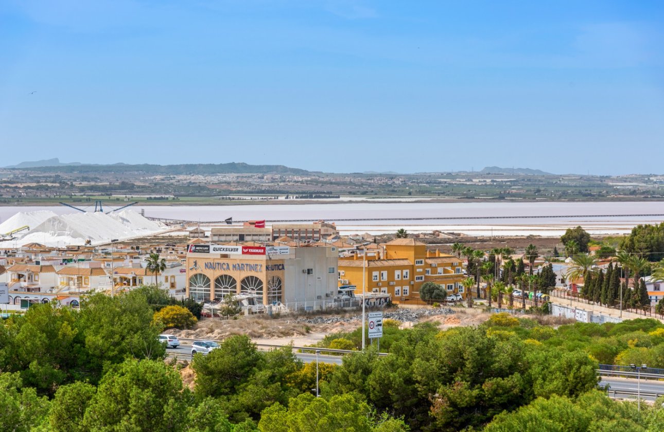 Resale - Apartment -
Torrevieja - Costa Blanca