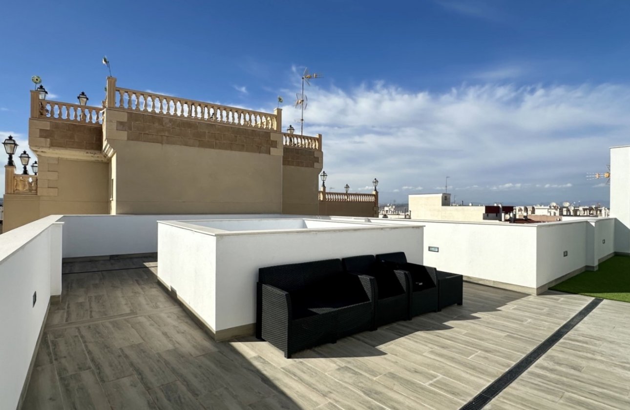 Resale - Apartment -
Torrevieja - Costa Blanca