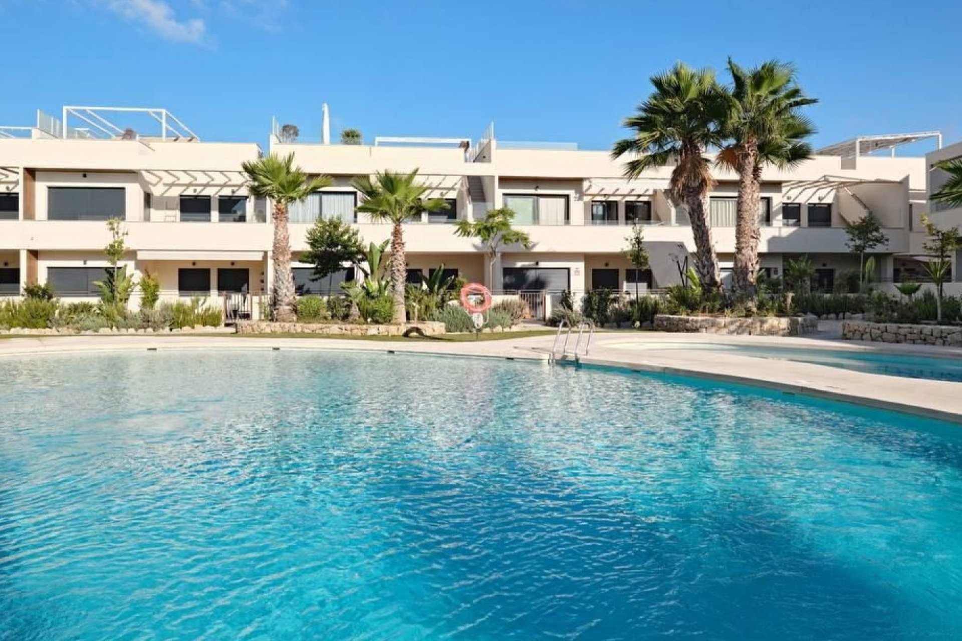 Resale - Apartment -
Torrevieja - Costa Blanca