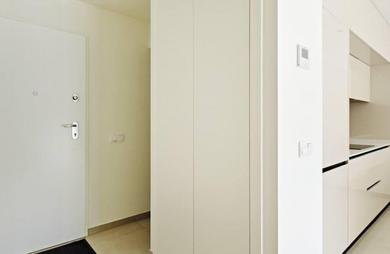 Resale - Apartment -
Torrevieja - Costa Blanca