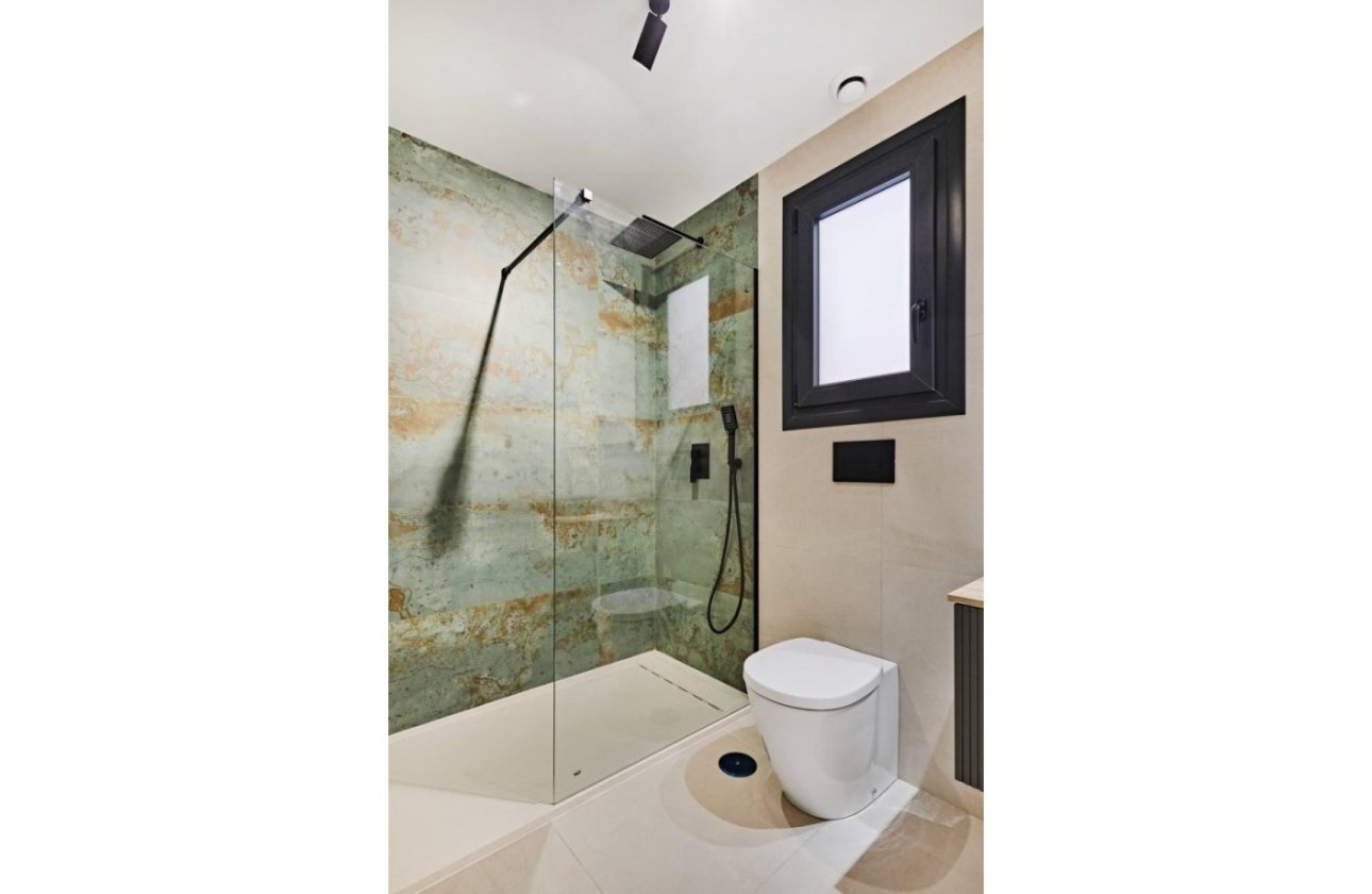 Resale - Apartment -
Torrevieja - Costa Blanca