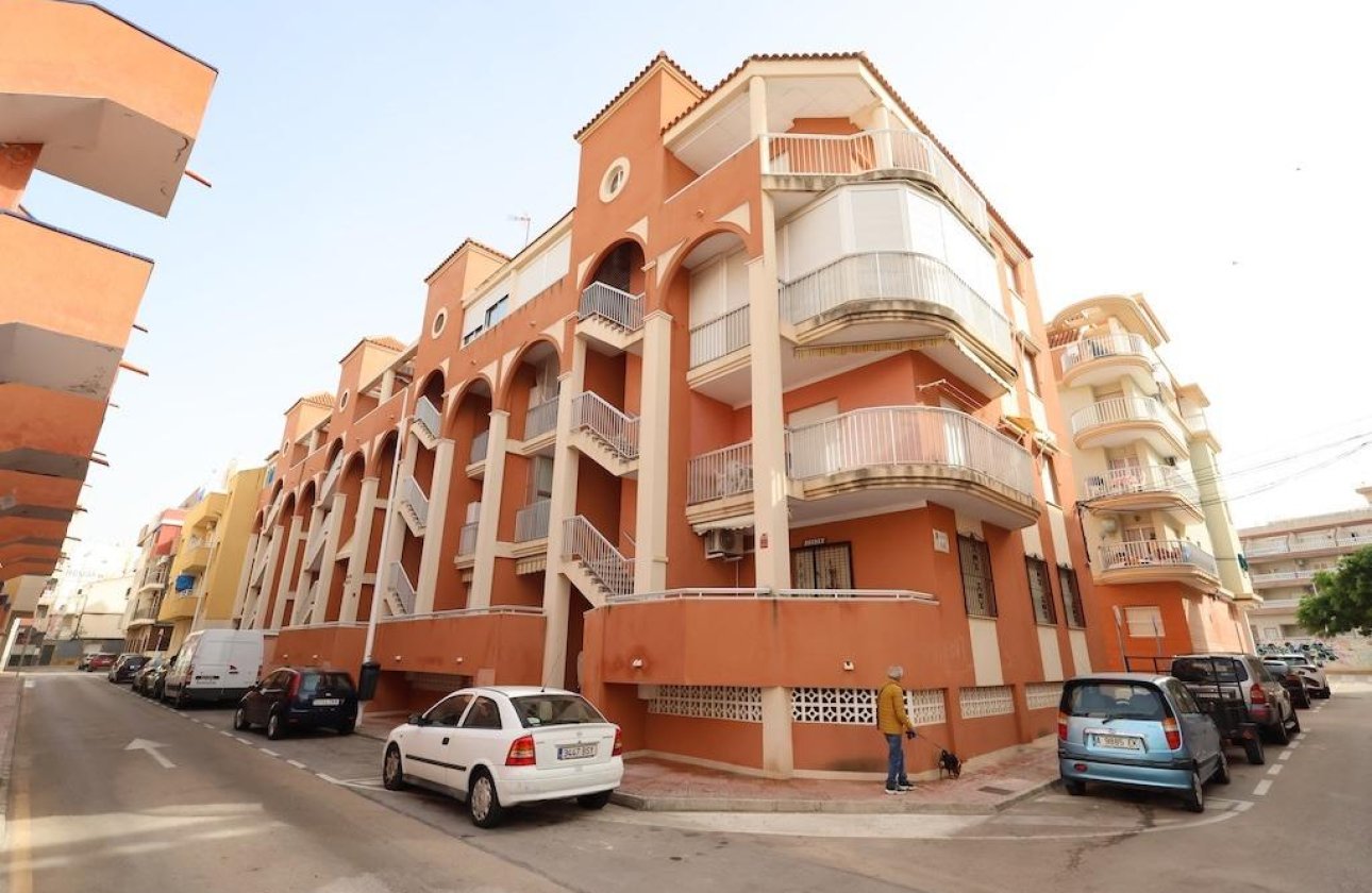 Resale - Apartment -
Torrevieja - Costa Blanca