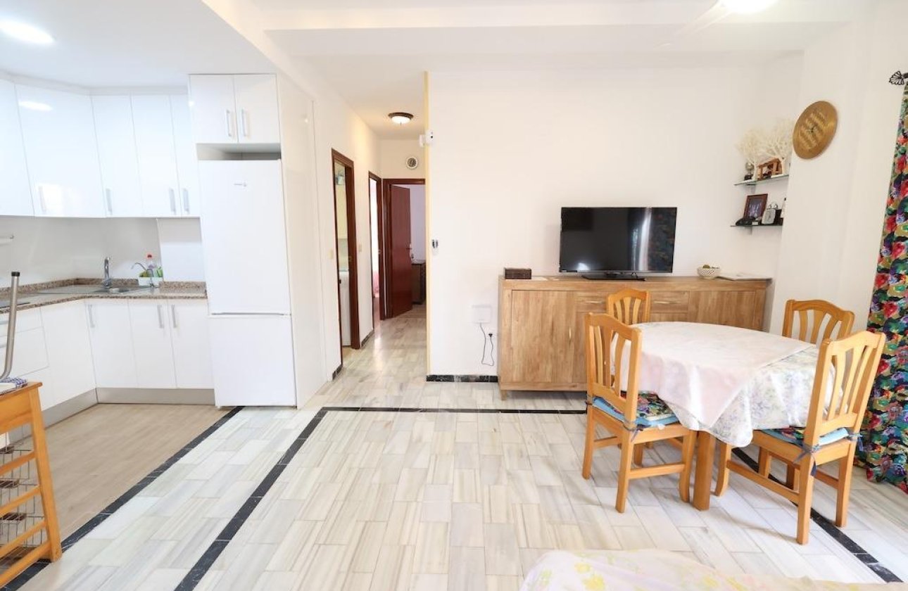 Resale - Apartment -
Torrevieja - Costa Blanca