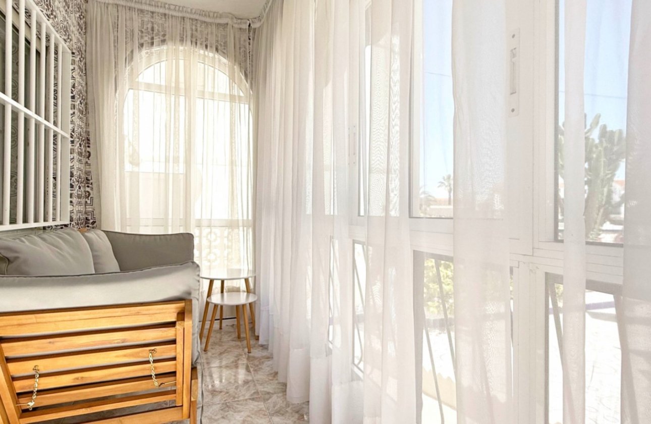 Resale - Apartment -
Torrevieja - Costa Blanca