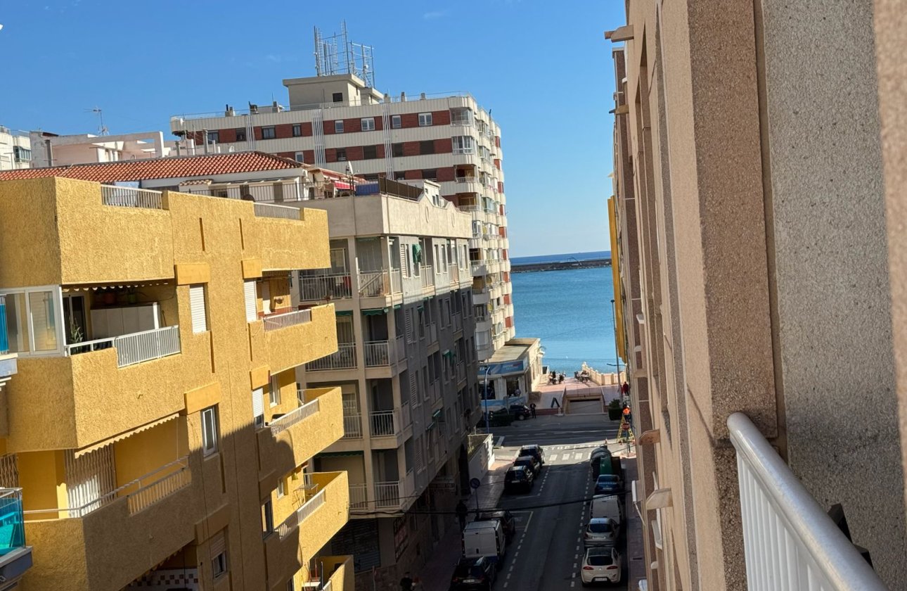 Resale - Apartment -
Torrevieja - Costa Blanca