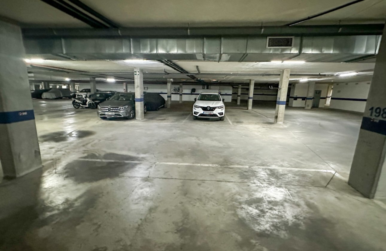 Resale - Apartment -
Torrevieja - Costa Blanca