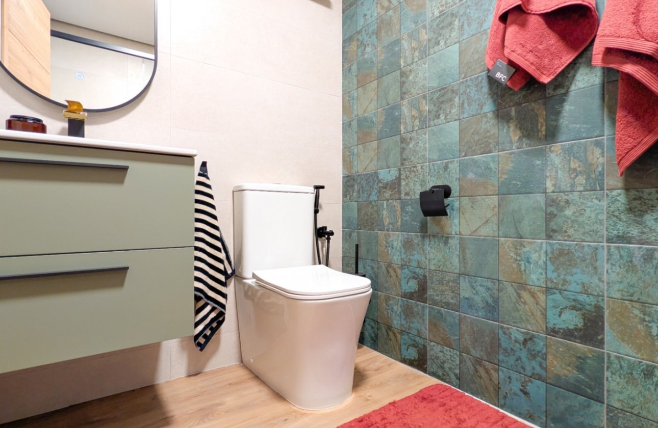 Resale - Apartment -
Torrevieja - Costa Blanca