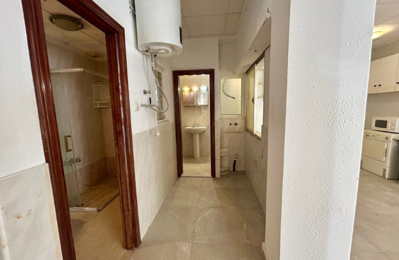 Resale - Apartment -
Torrevieja - Costa Blanca