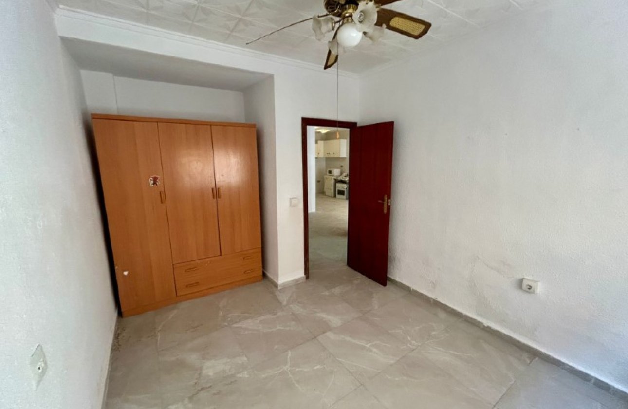 Resale - Apartment -
Torrevieja - Costa Blanca