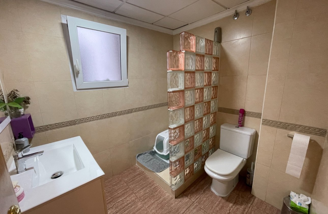 Resale - Apartment -
Torrevieja - Costa Blanca