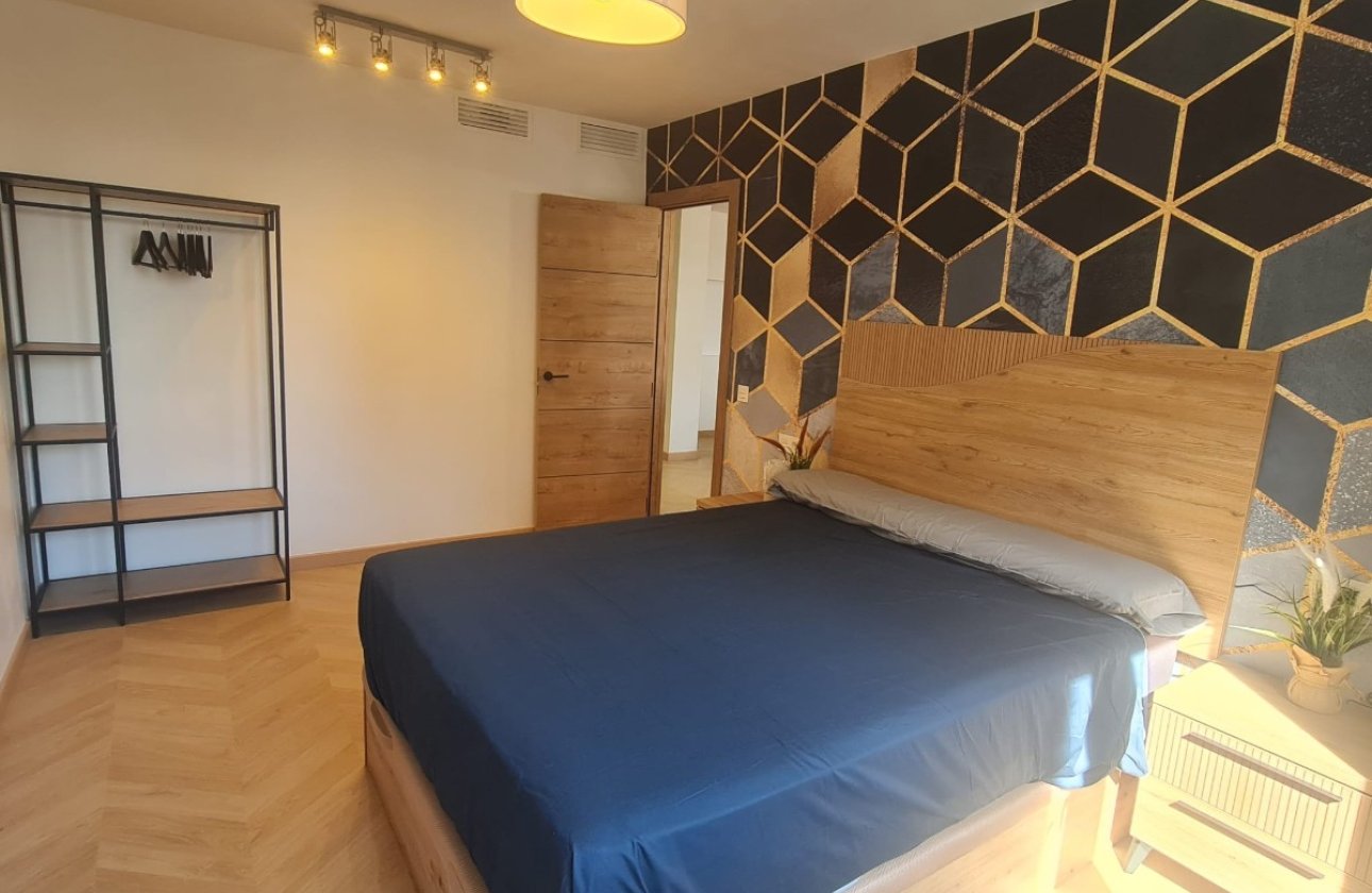 Resale - Apartment -
Torrevieja - Costa Blanca