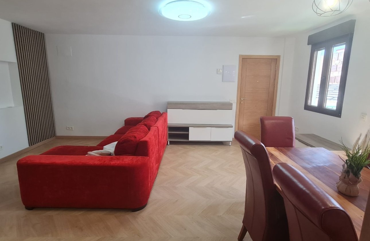 Resale - Apartment -
Torrevieja - Costa Blanca