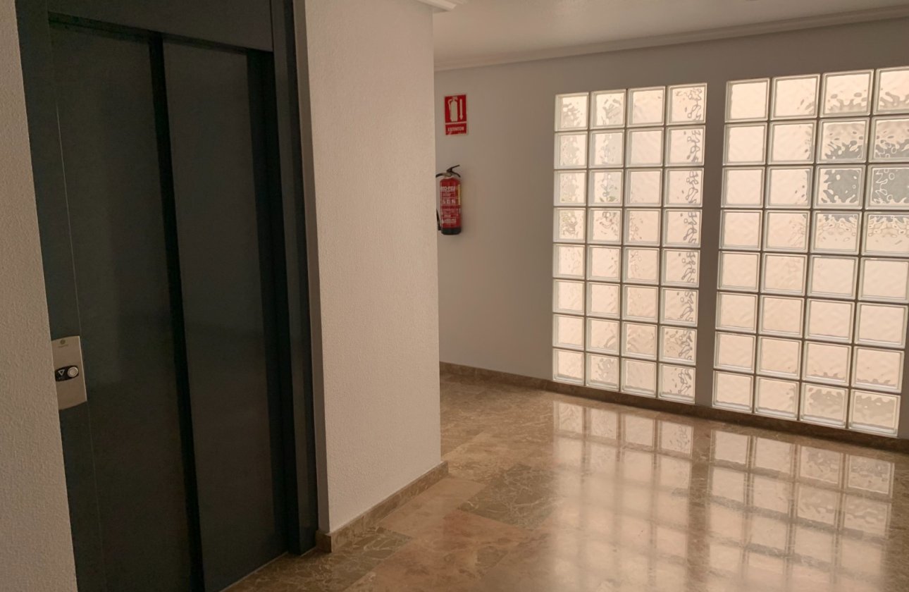 Resale - Apartment -
Torrevieja - Costa Blanca