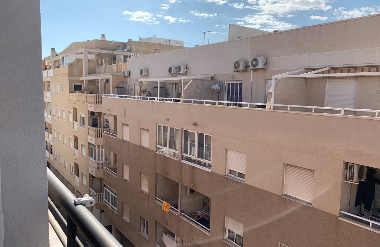 Resale - Apartment -
Torrevieja - Costa Blanca