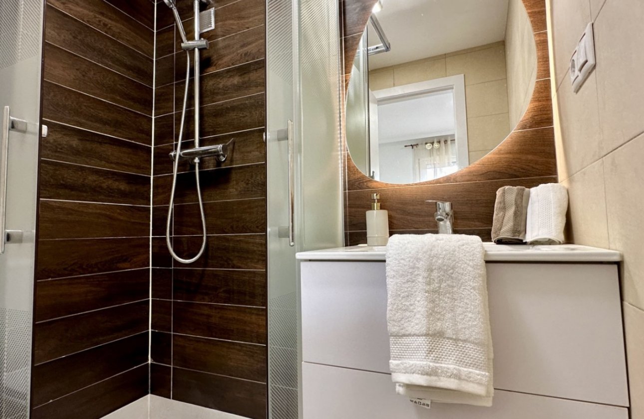 Resale - Apartment -
Torrevieja - Costa Blanca