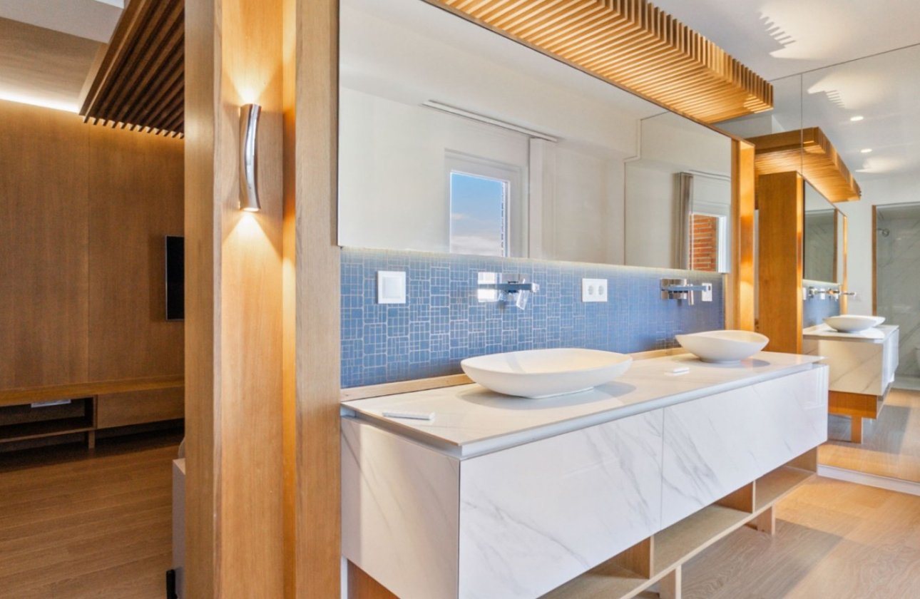 Resale - Apartment -
Torrevieja - Costa Blanca