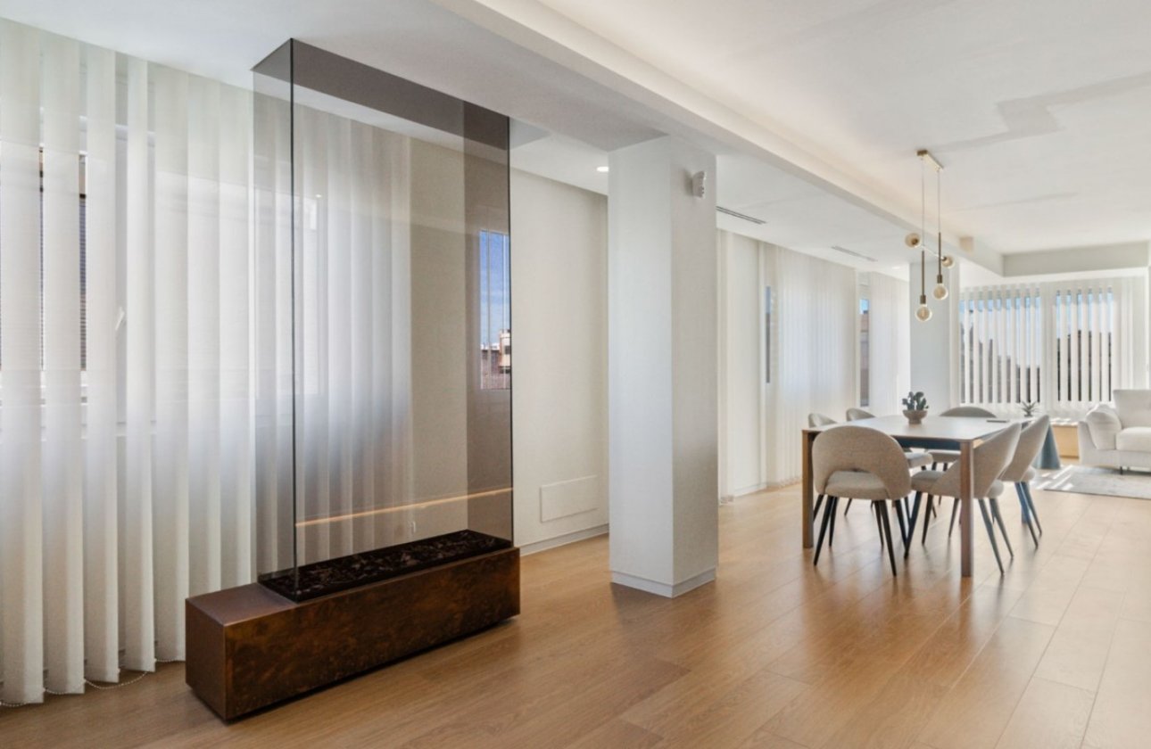 Resale - Apartment -
Torrevieja - Costa Blanca