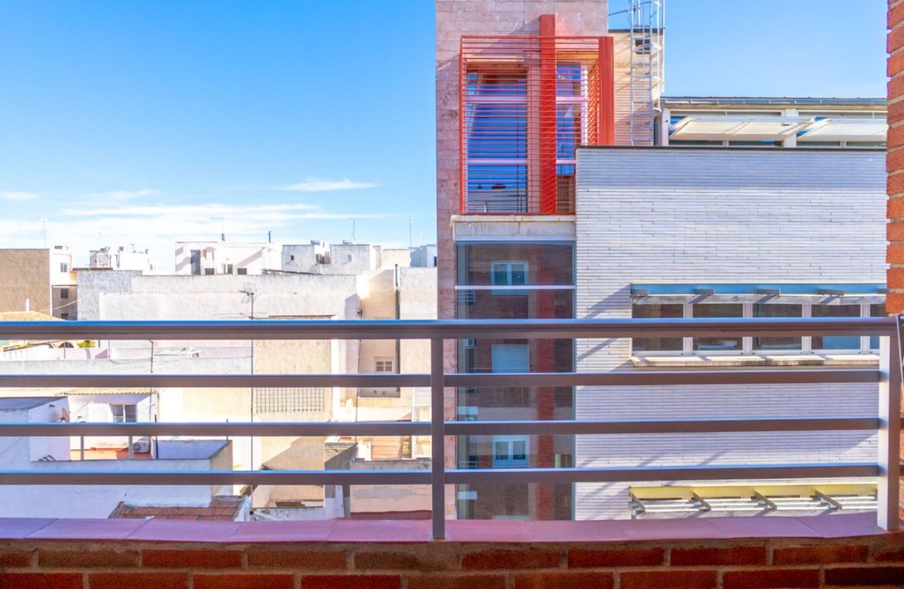 Resale - Apartment -
Torrevieja - Costa Blanca