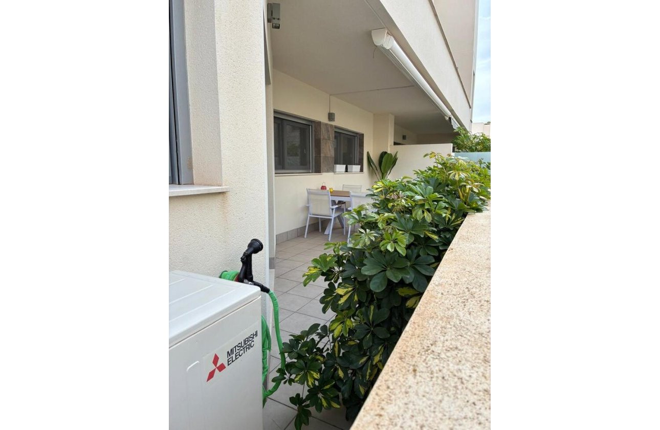 Resale - Apartment -
Torrevieja - Costa Blanca