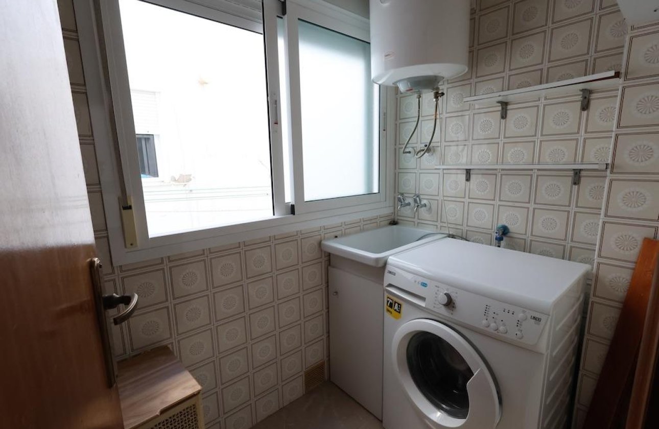 Resale - Apartment -
Torrevieja - Costa Blanca