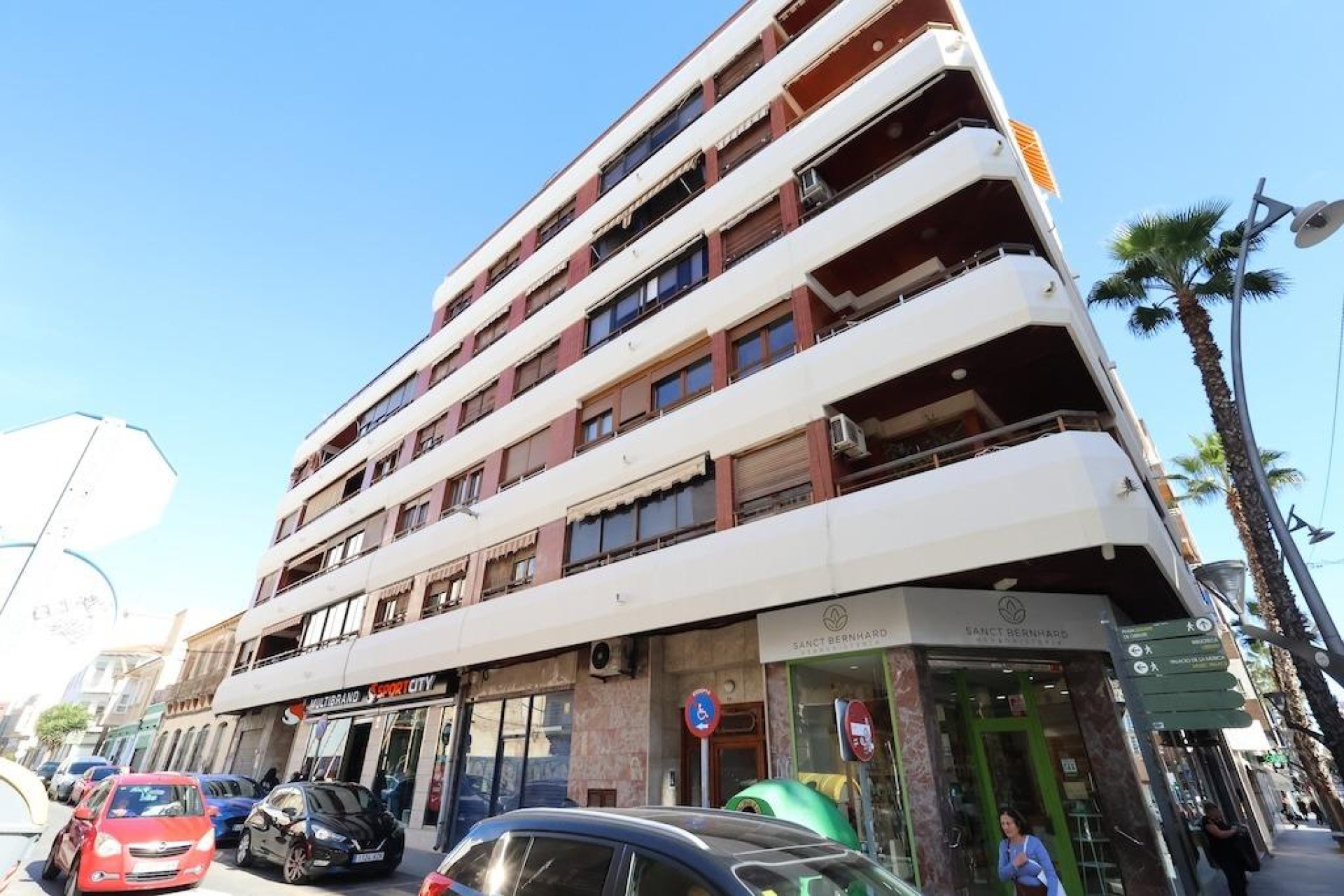 Resale - Apartment -
Torrevieja - Costa Blanca