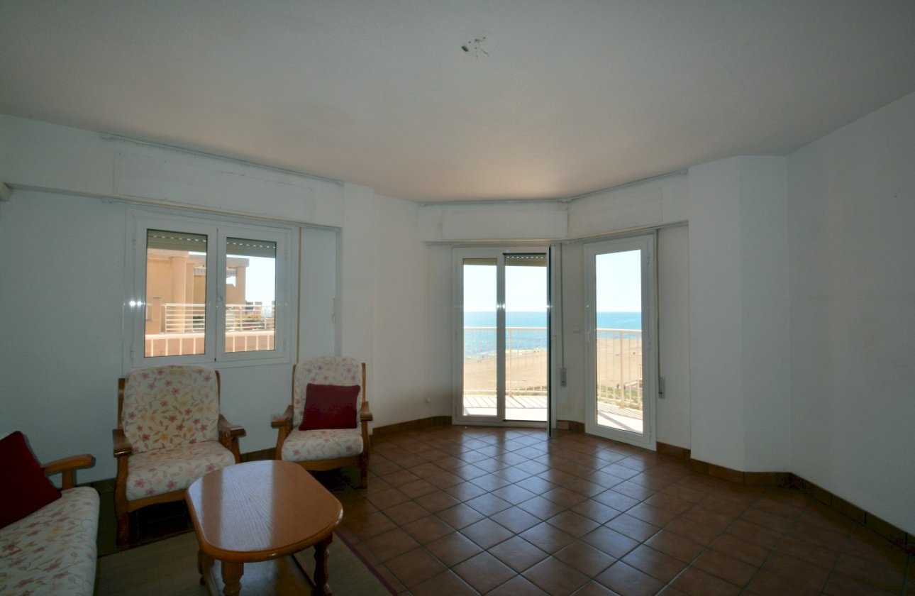 Resale - Apartment -
Torrevieja - Costa Blanca