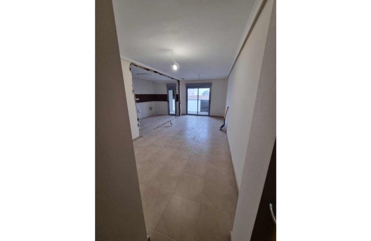 Resale - Apartment -
Torrevieja - Costa Blanca