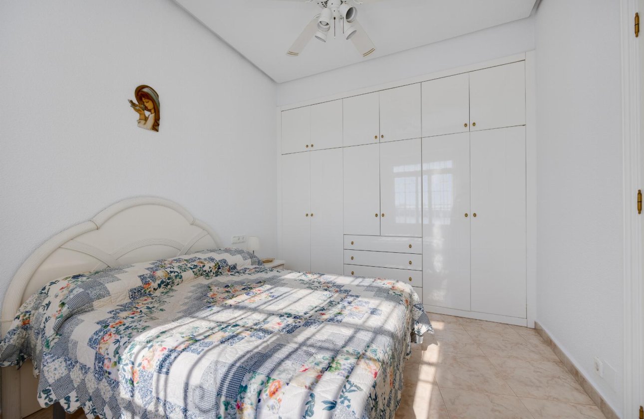 Resale - Apartment -
Torrevieja - Costa Blanca