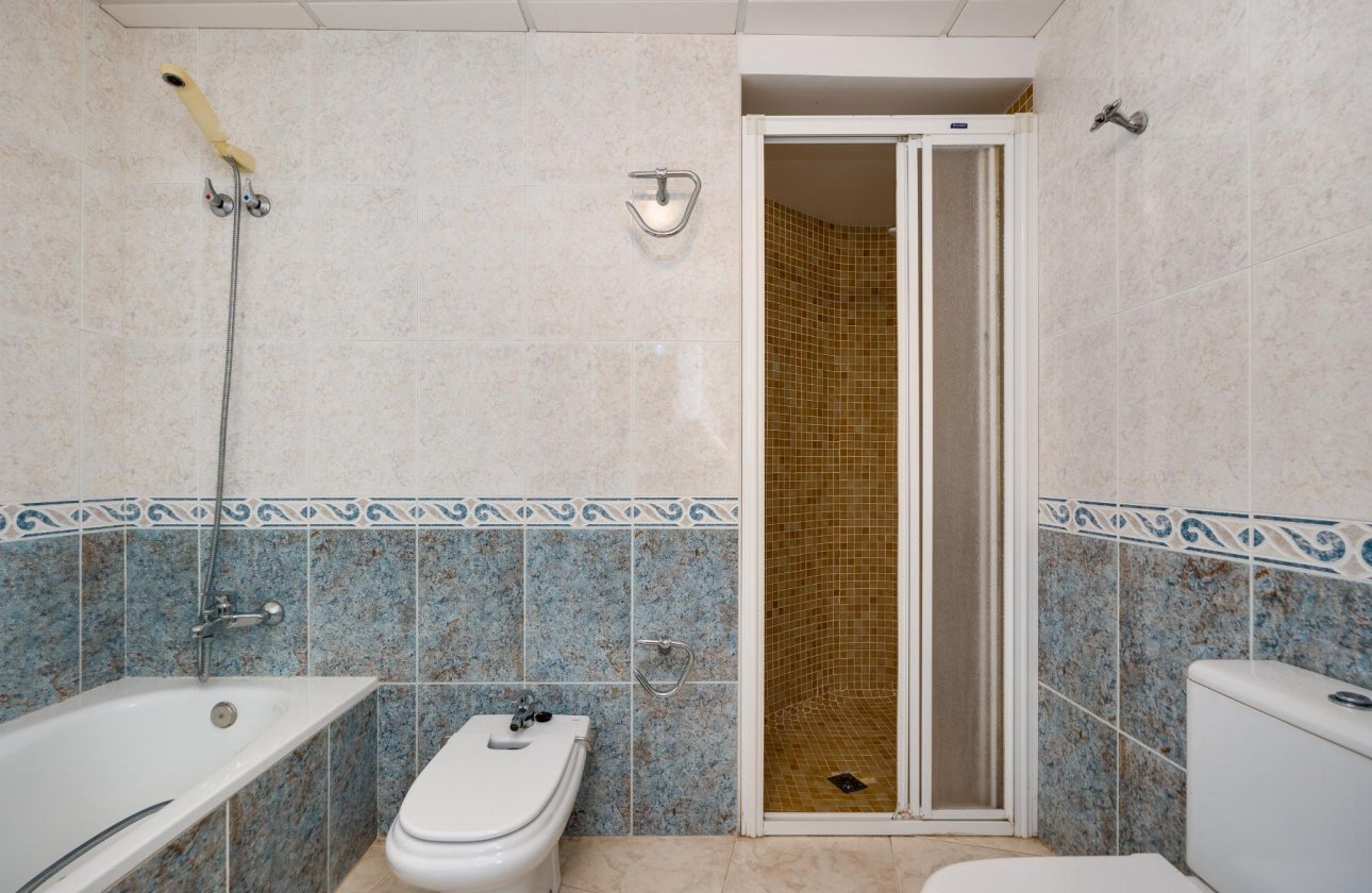 Resale - Apartment -
Torrevieja - Costa Blanca