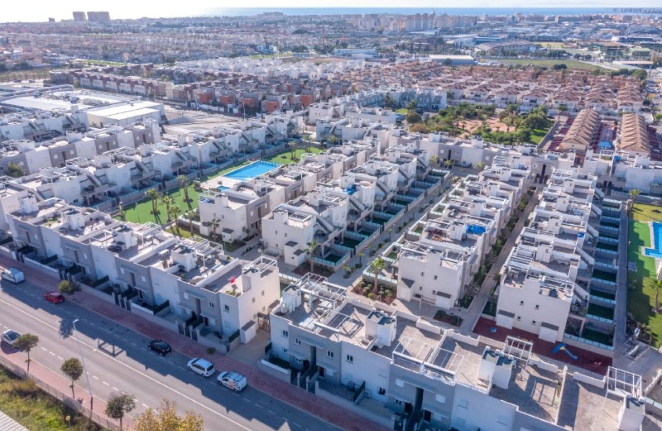 Resale - Apartment -
Torrevieja - Costa Blanca