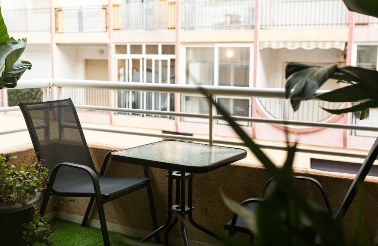 Resale - Apartment -
Torrevieja - Costa Blanca