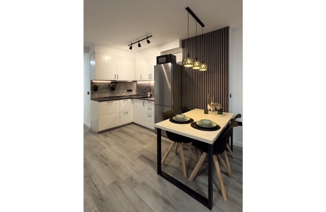 Resale - Apartment -
Torrevieja - Costa Blanca