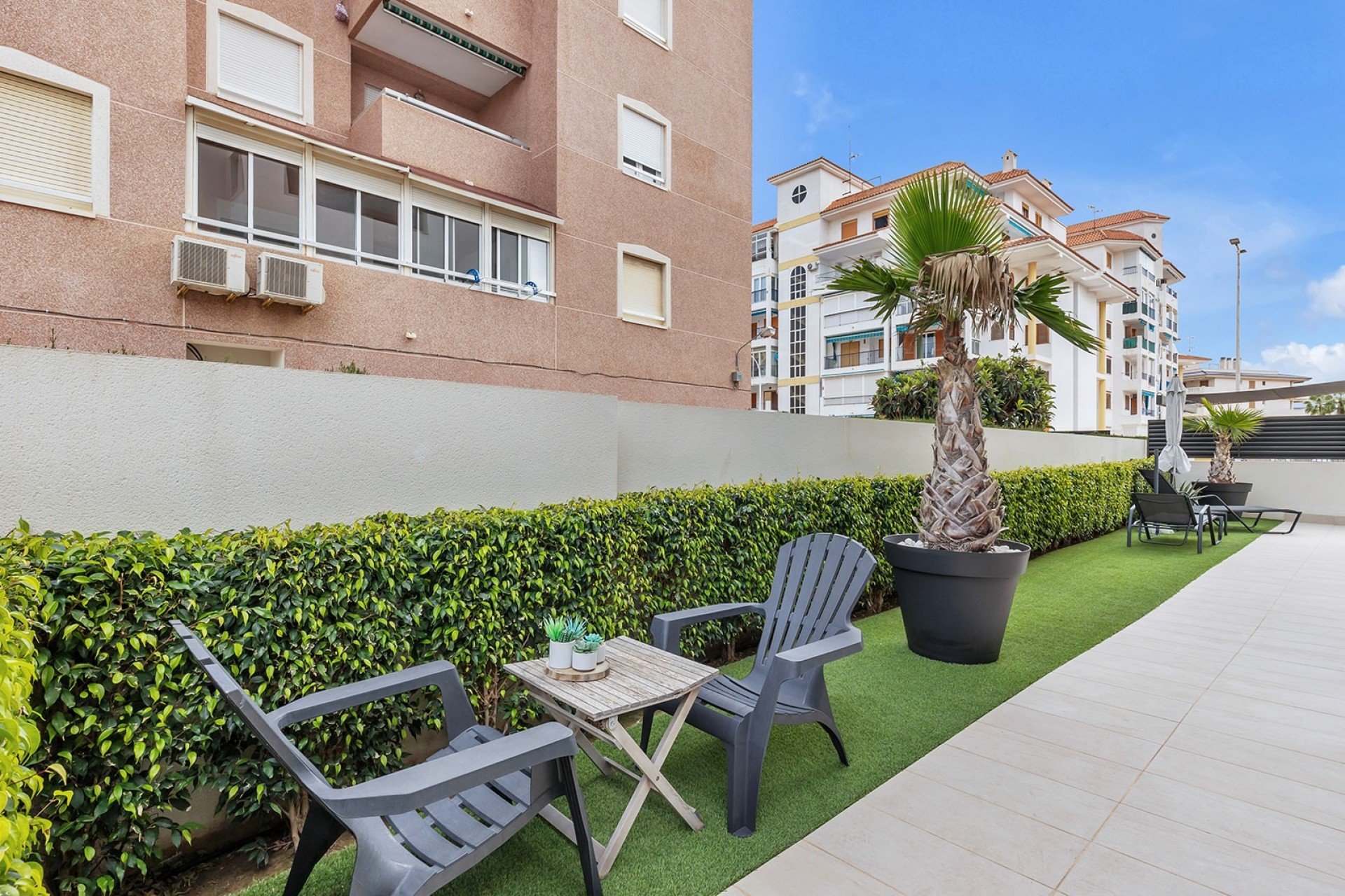 Resale - Apartment -
Torrevieja - Costa Blanca