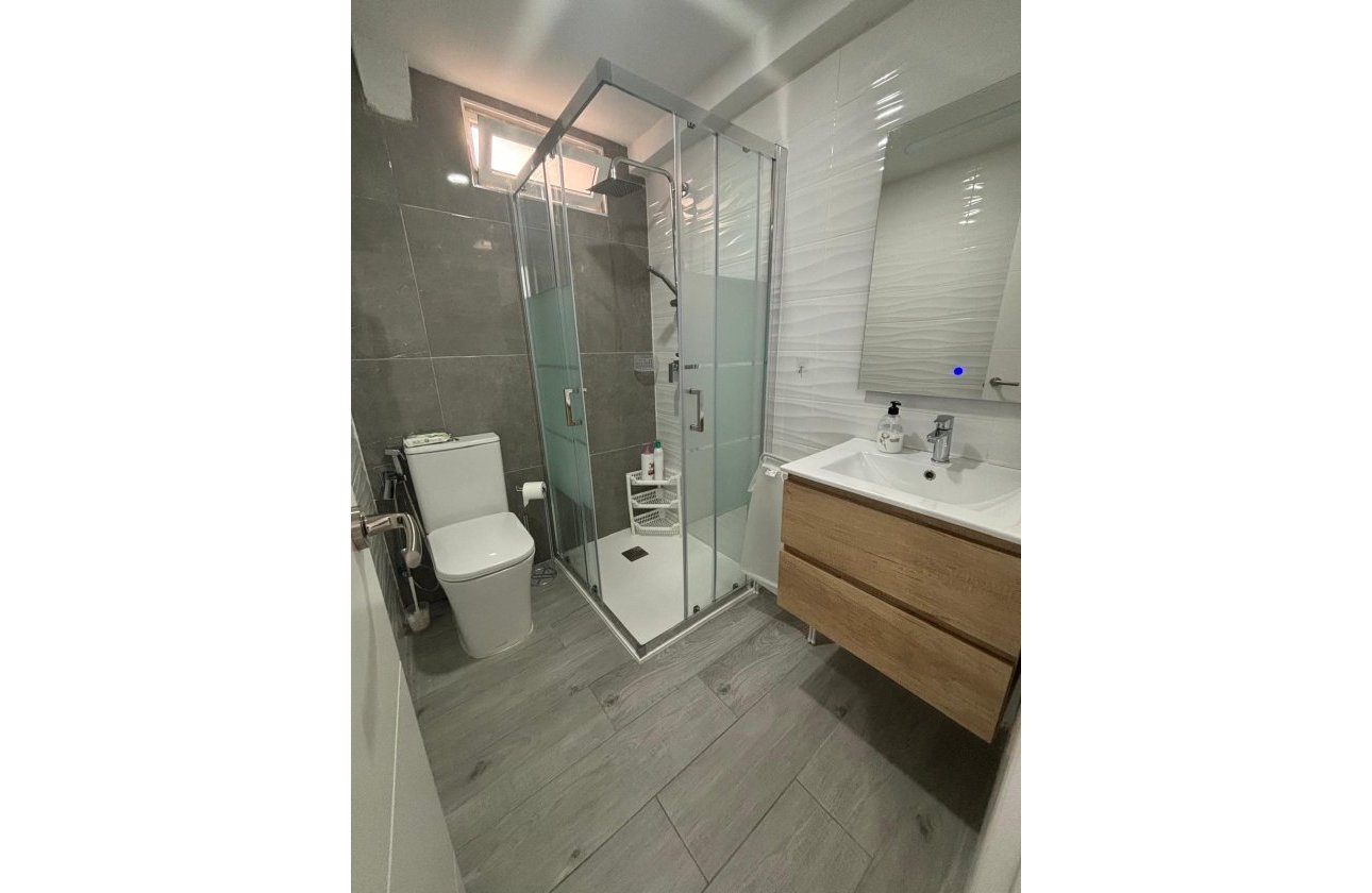 Resale - Apartment -
Torrevieja - Costa Blanca