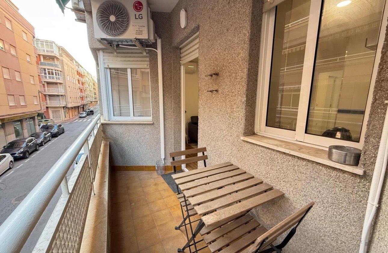 Resale - Apartment -
Torrevieja - Costa Blanca