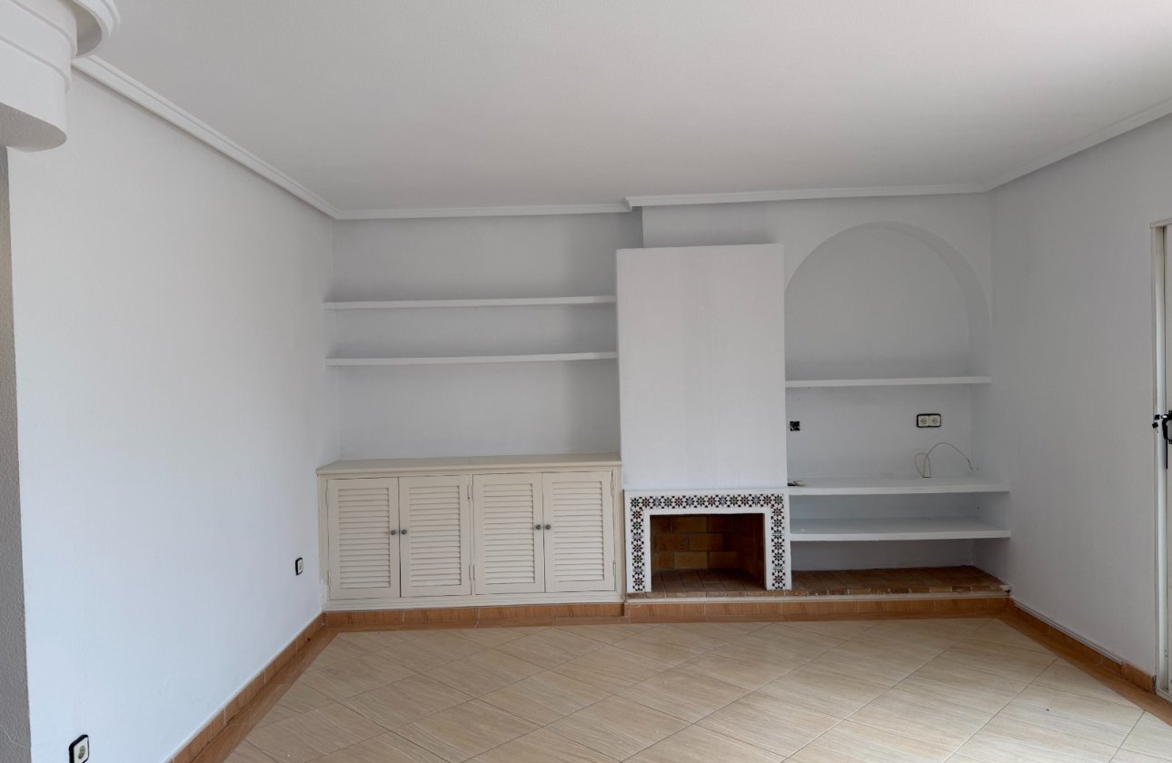 Resale - Apartment -
Torrevieja - Costa Blanca