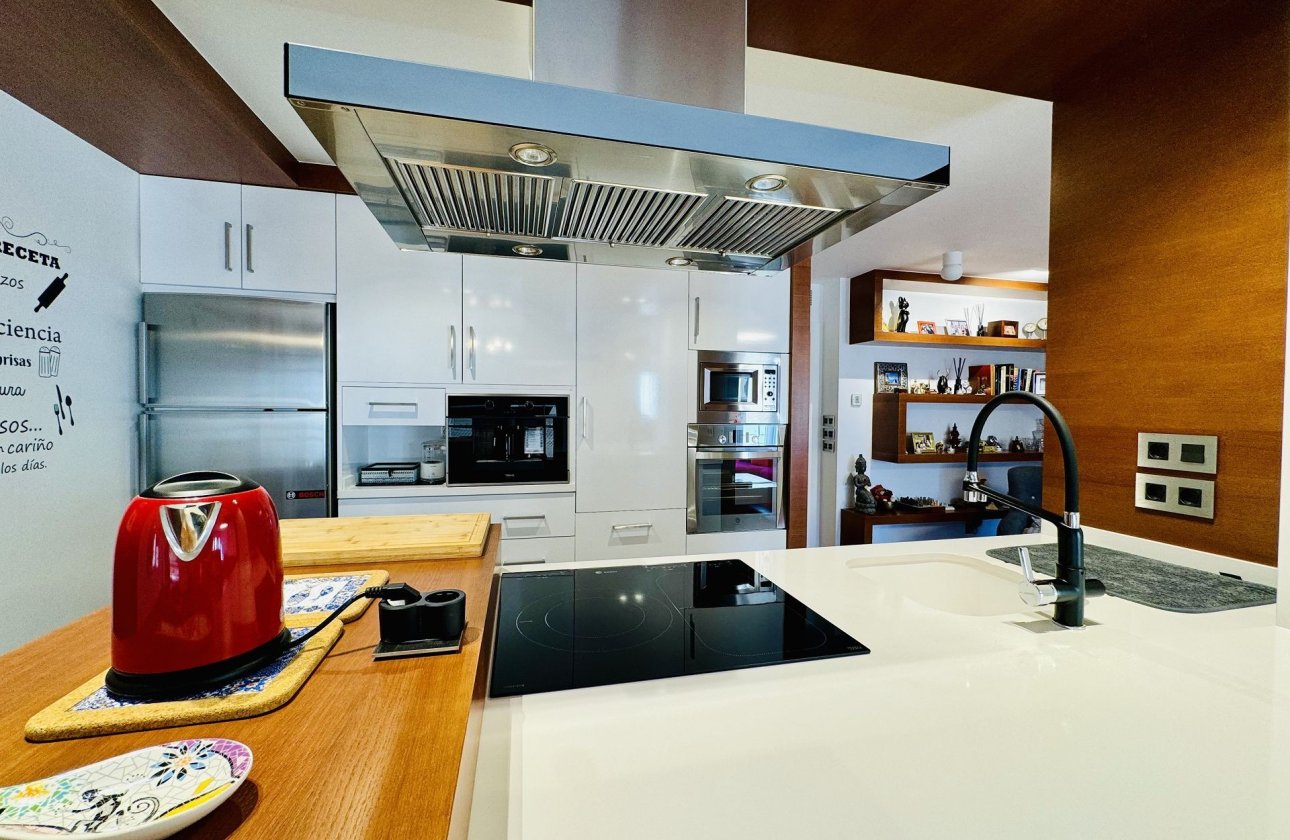 Resale - Apartment -
Torrevieja - Costa Blanca