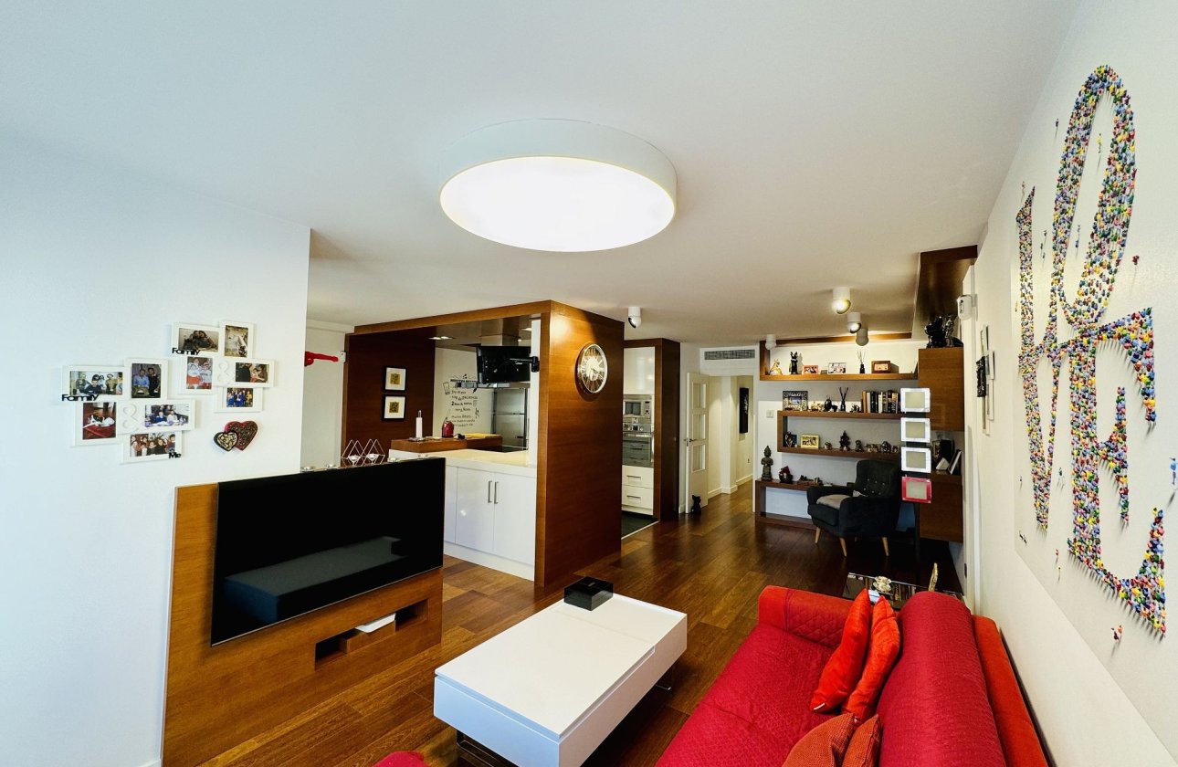 Resale - Apartment -
Torrevieja - Costa Blanca