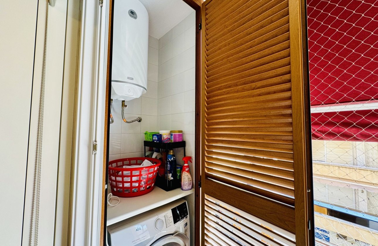 Resale - Apartment -
Torrevieja - Costa Blanca