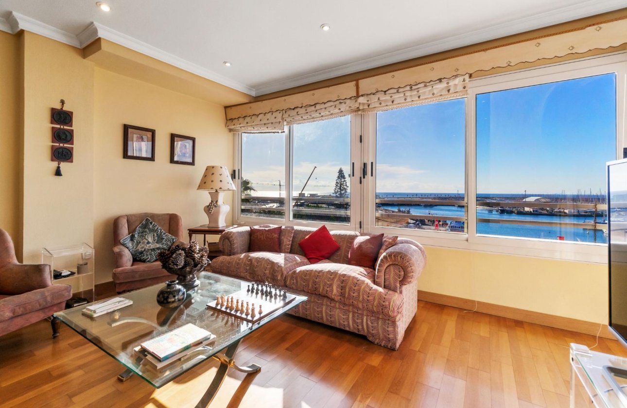 Resale - Apartment -
Torrevieja - Costa Blanca