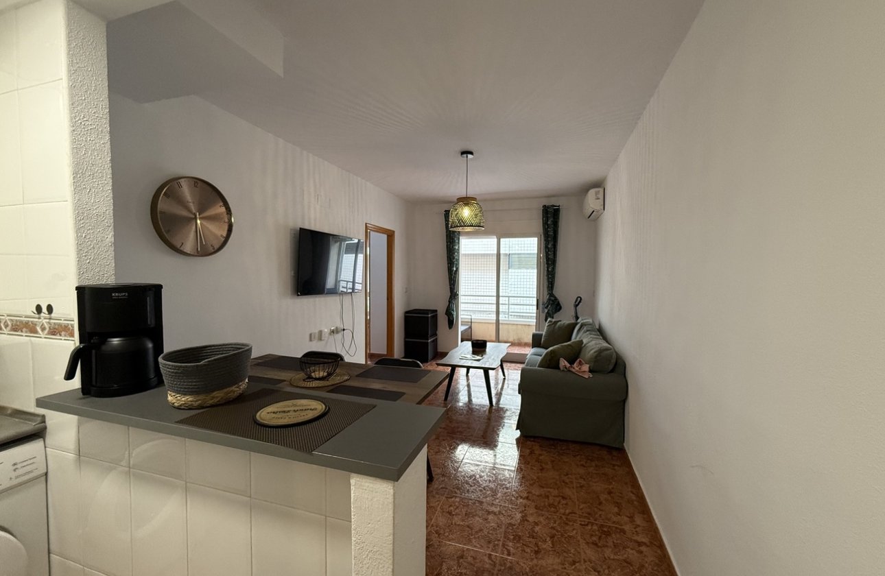 Resale - Apartment -
Torrevieja - Costa Blanca