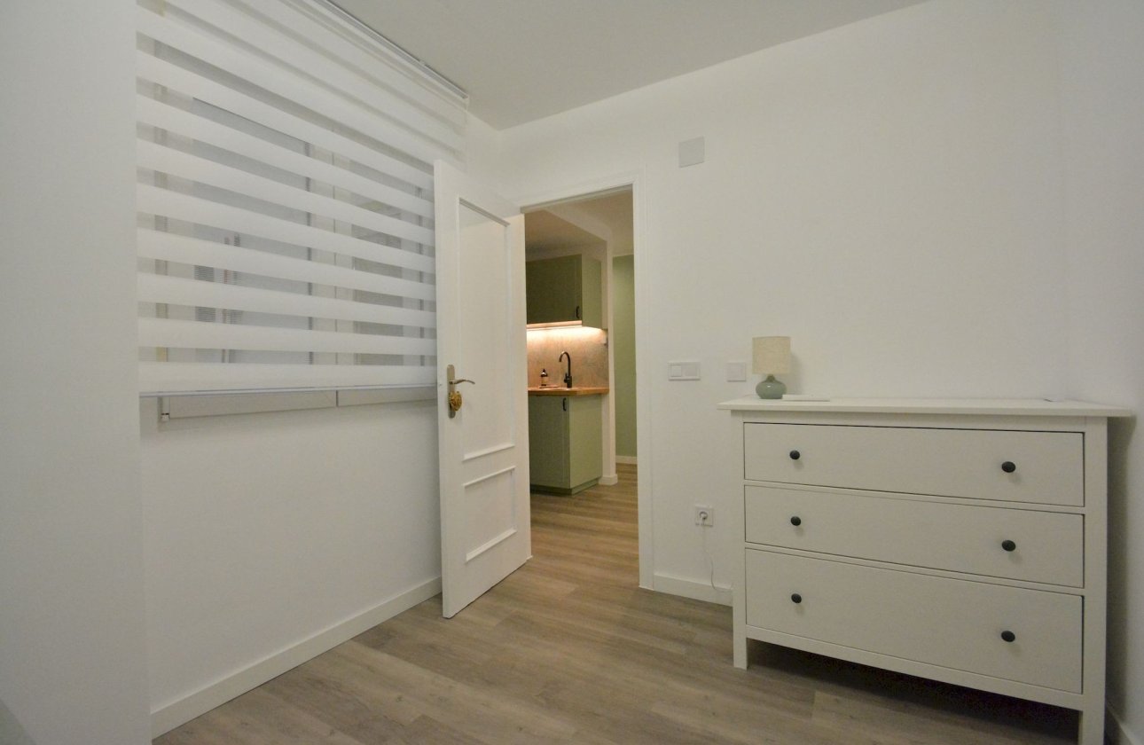 Resale - Apartment -
Torrevieja - Costa Blanca
