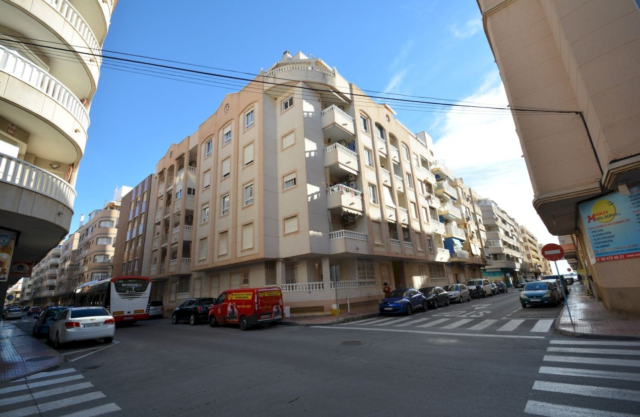 Resale - Apartment -
Torrevieja - Costa Blanca