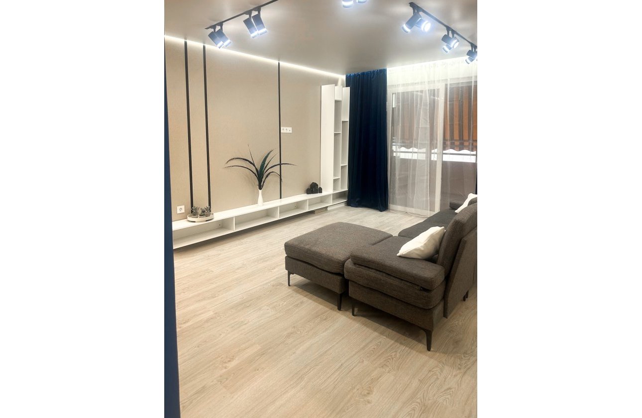 Resale - Apartment -
Torrevieja - Costa Blanca