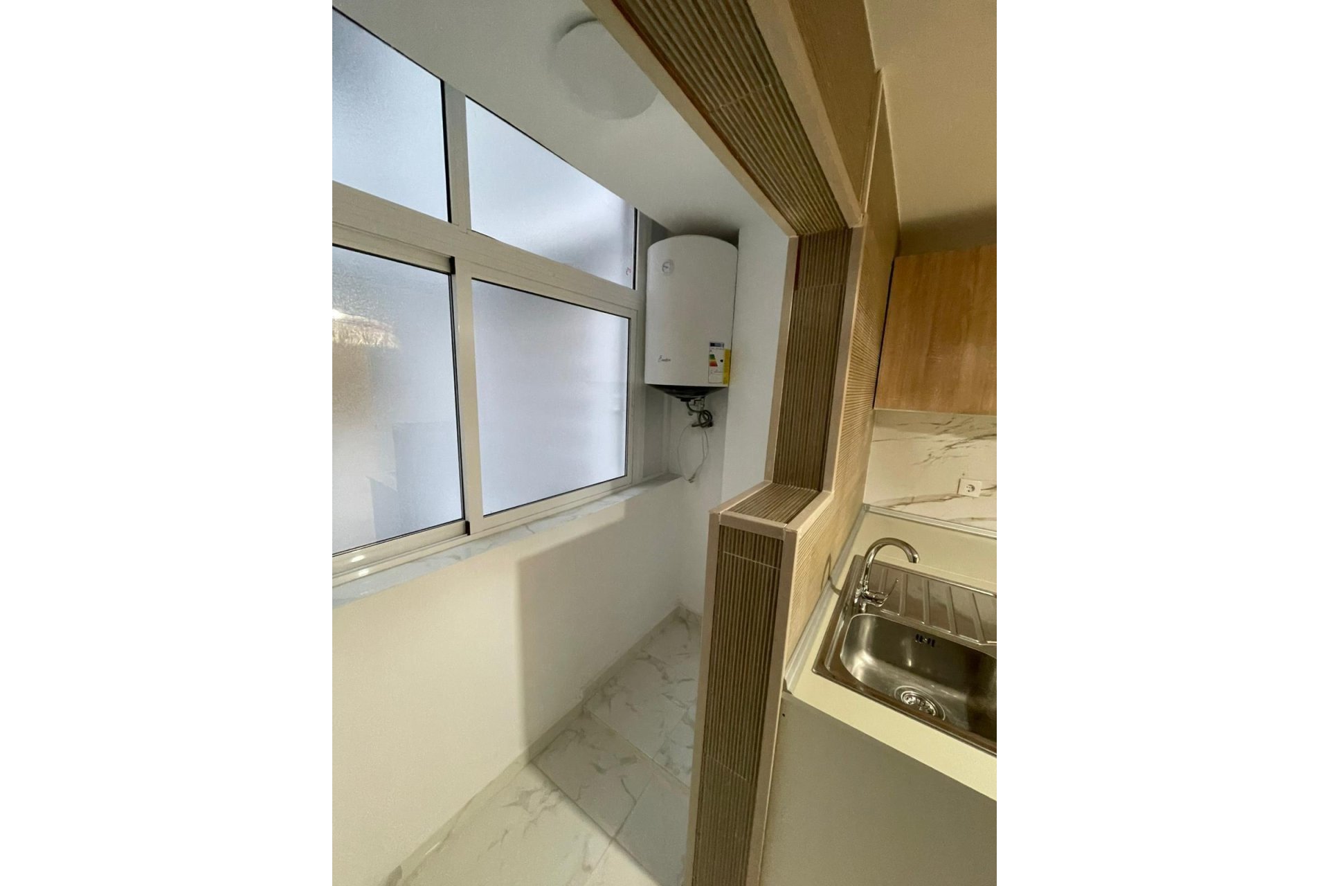 Resale - Apartment -
Torrevieja - Costa Blanca