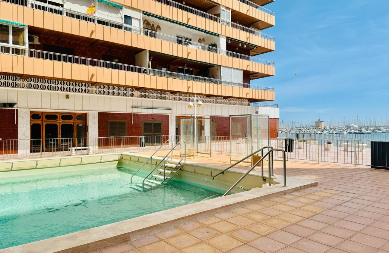Resale - Apartment -
Torrevieja - Costa Blanca
