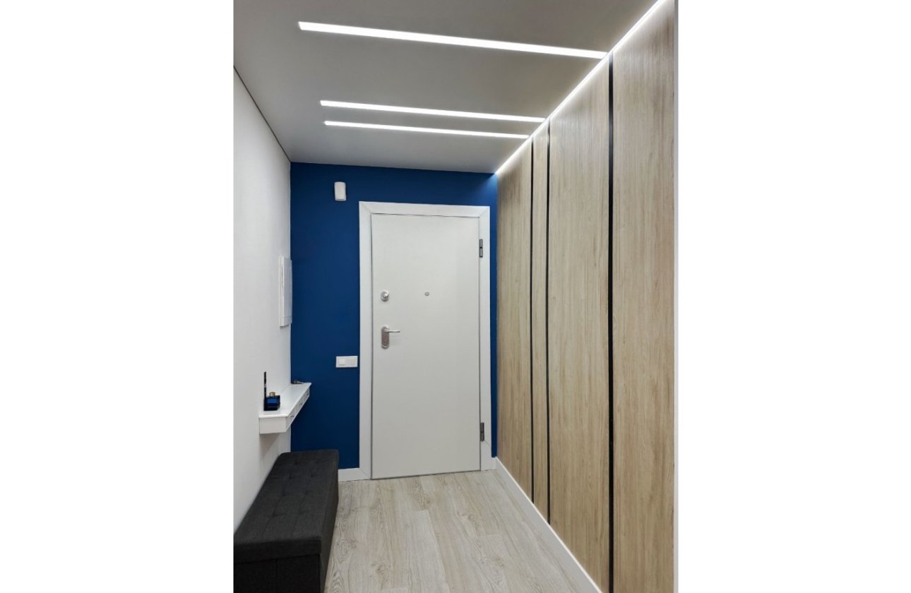 Resale - Apartment -
Torrevieja - Costa Blanca