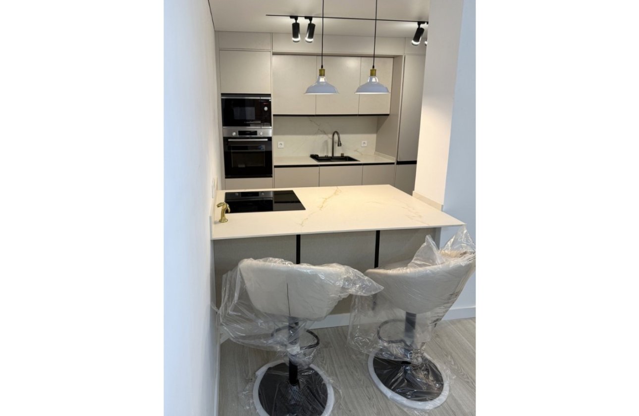 Resale - Apartment -
Torrevieja - Costa Blanca