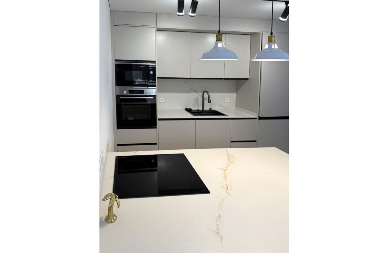 Resale - Apartment -
Torrevieja - Costa Blanca